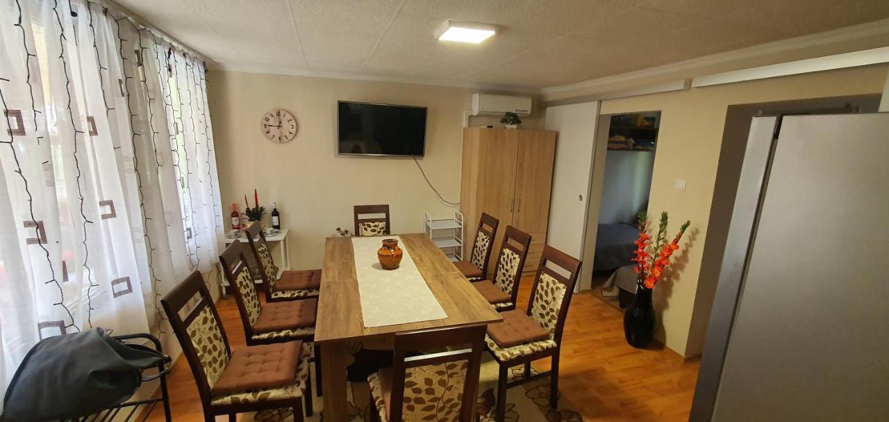 Ferienwohnung Fuege-Fa-Haz Vasarosnameny - Gergelyiugornya Exterior foto