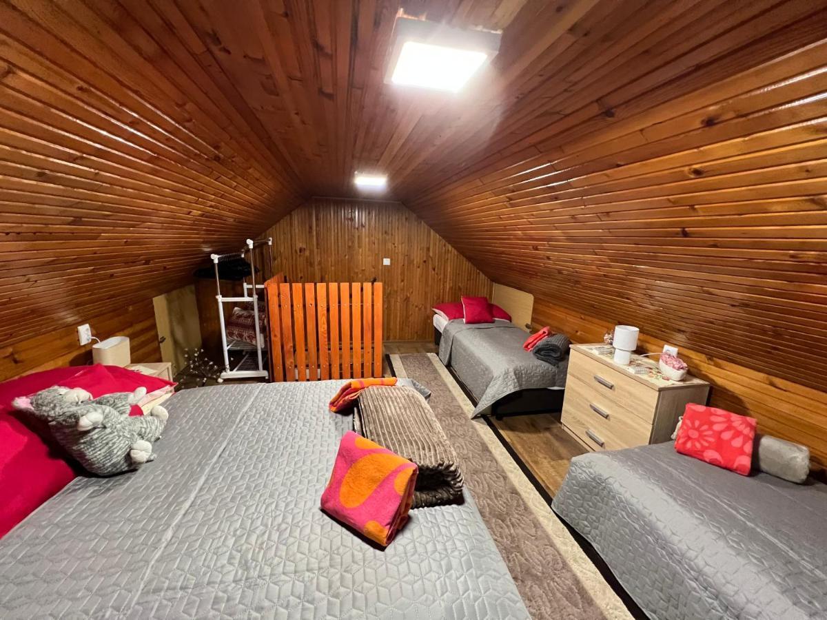 Ferienwohnung Fuege-Fa-Haz Vasarosnameny - Gergelyiugornya Exterior foto